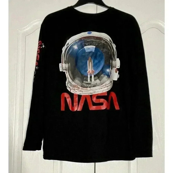 NASA Logo Black Men’s Large Long Sleeve T-Shirt Printed Sleeve Authentic NASA - Picture 2 of 6